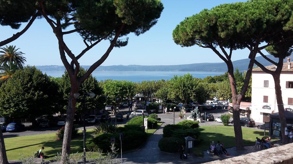 Relax In Piazzetta Casa E Appartamento Per Vacanze Trevignano Romano Pokoj fotografie