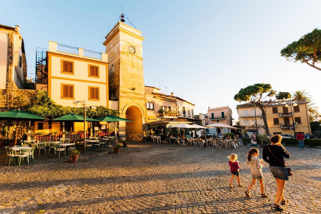 Relax In Piazzetta Casa E Appartamento Per Vacanze Trevignano Romano Exteriér fotografie